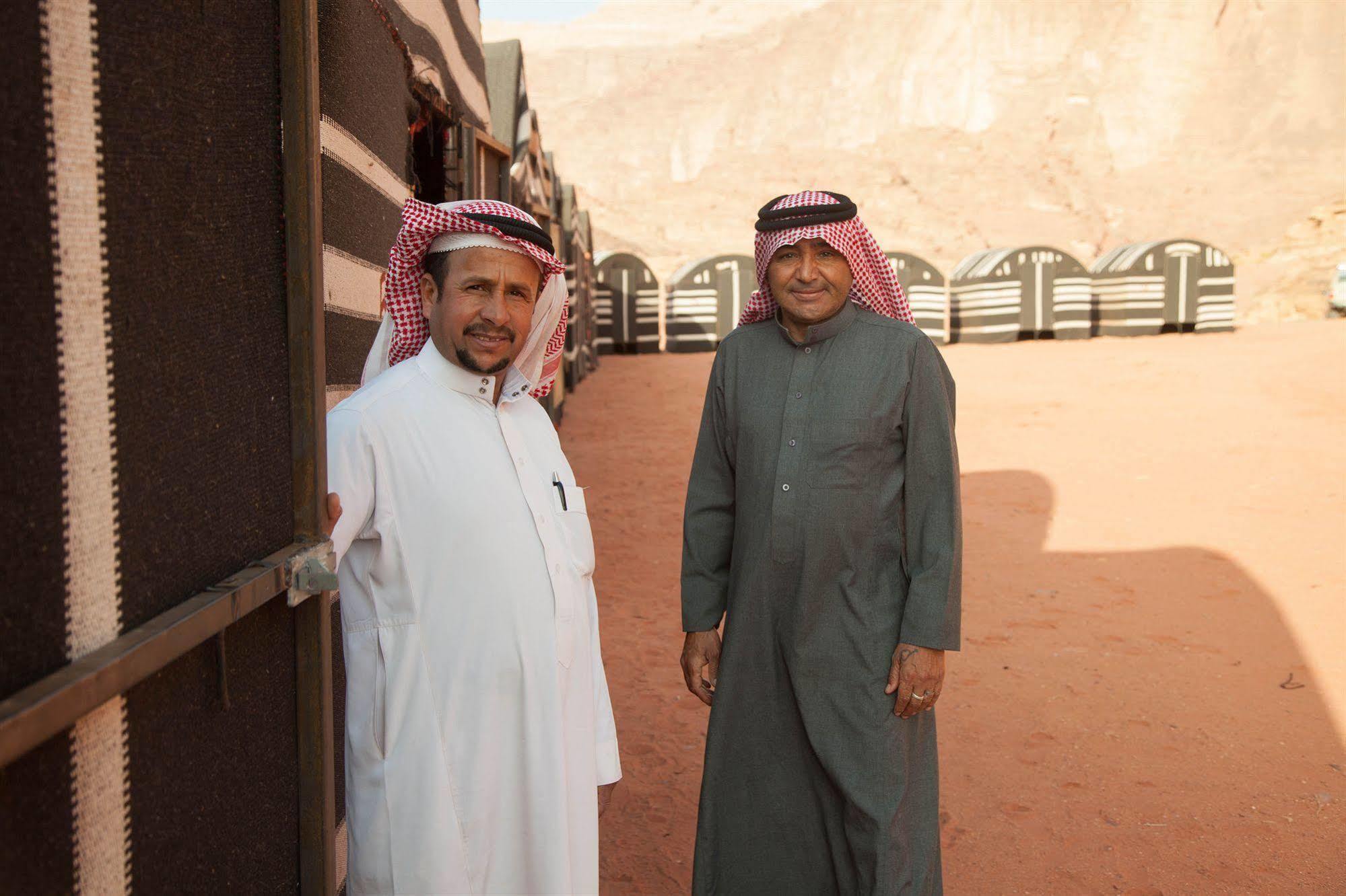 Wadi Rum Caravan Camp Exteriör bild