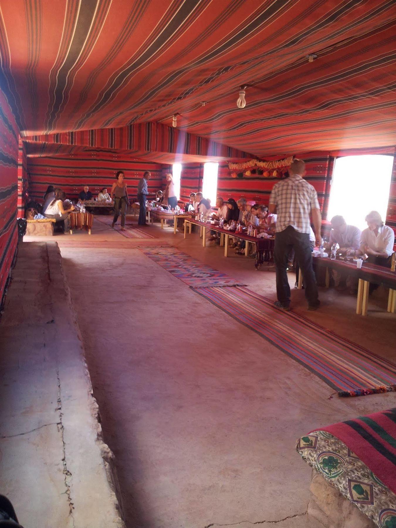 Wadi Rum Caravan Camp Exteriör bild
