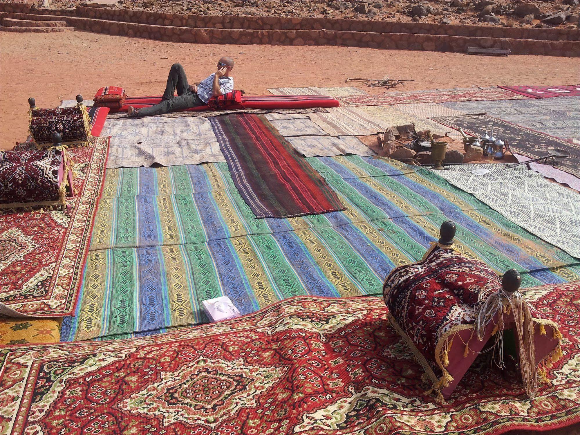 Wadi Rum Caravan Camp Exteriör bild